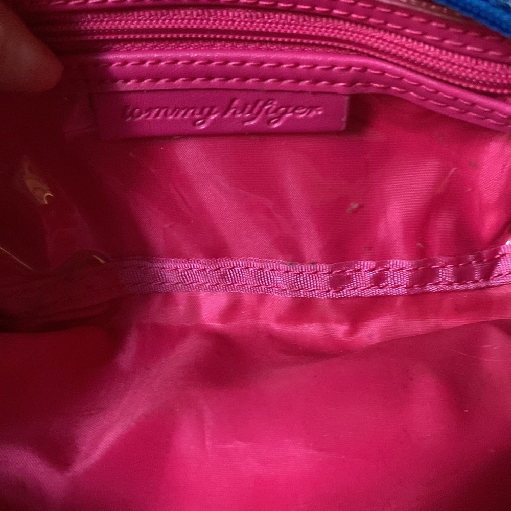 Tommy Hilfiger Cosmetic Case - Picture 7 of 8